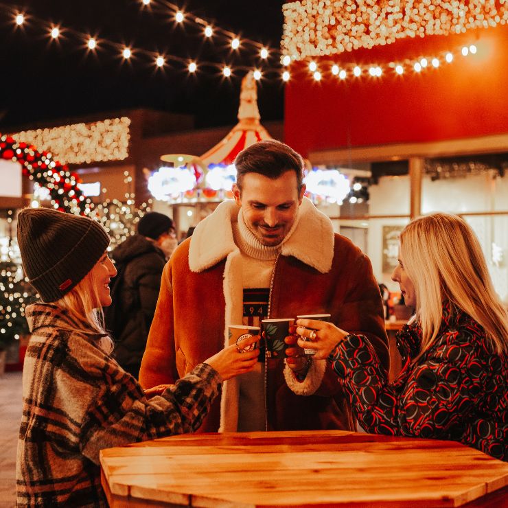 Designer_Outlet_Soltau_Weihnachtsbude_1_.jpg